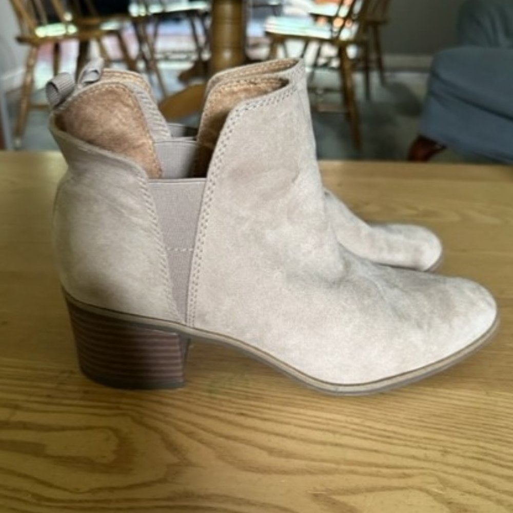 Women tan booties